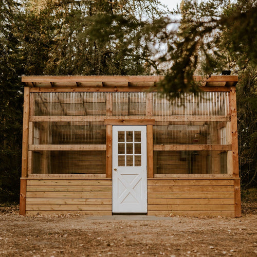 Iris — A Showstopping Retreat